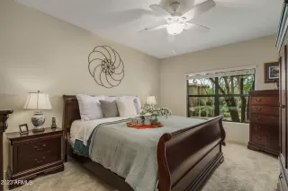 Photo #4: 6580077 Listing