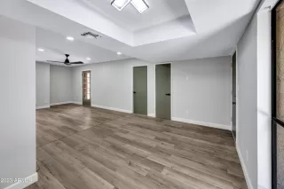 Photo #6: 6580192 Listing