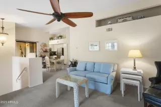 Photo #2: 6580205 Listing 