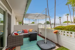 Photo #6: 6580422 Listing