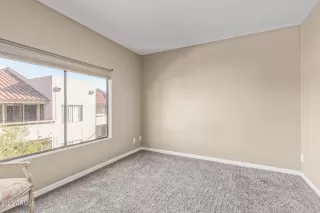 Photo #6: 6580431 Listing