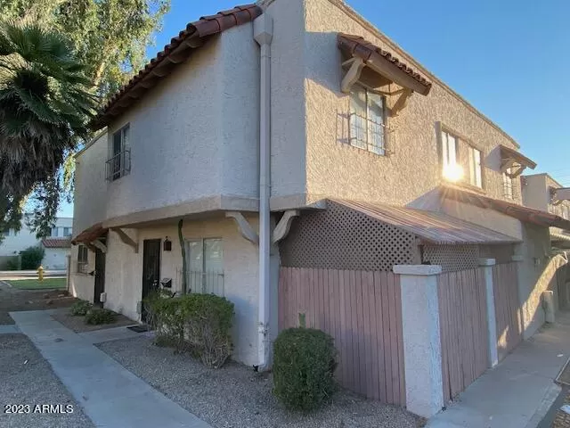 MLS: 6580809 Condo For Sale