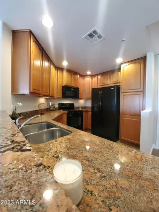 Photo #4: 6580811 Listing 