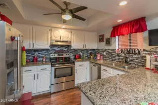 Photo #1: 6580913 Listing 