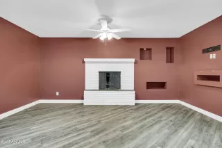 Photo #4: 6581108 Listing 