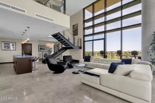 Photo #2: 6581428 Listing 