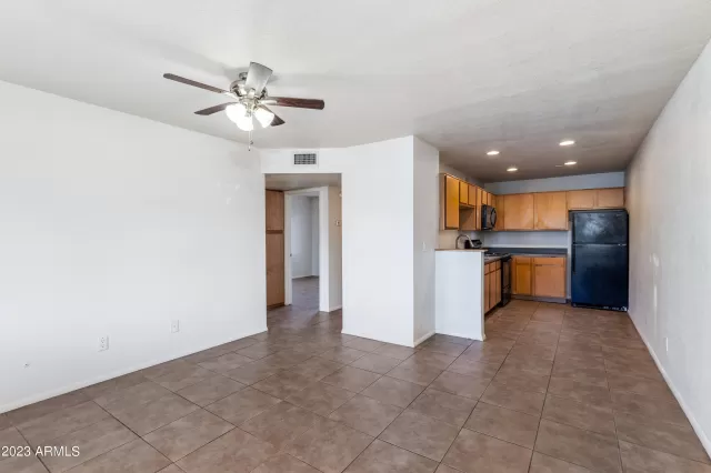MLS: 6581989 Condo For Sale