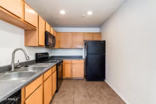 Photo #4: 6581989 Listing 