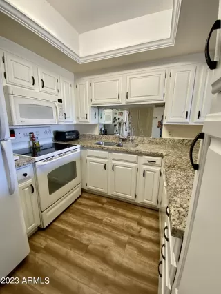 Photo #3: 6582012 Listing