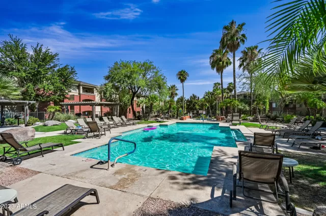 MLS: 6582052 Condo For Sale