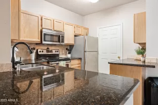 Photo #6: 6582052 Listing 