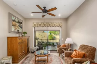 Photo #6: 6582136 Listing