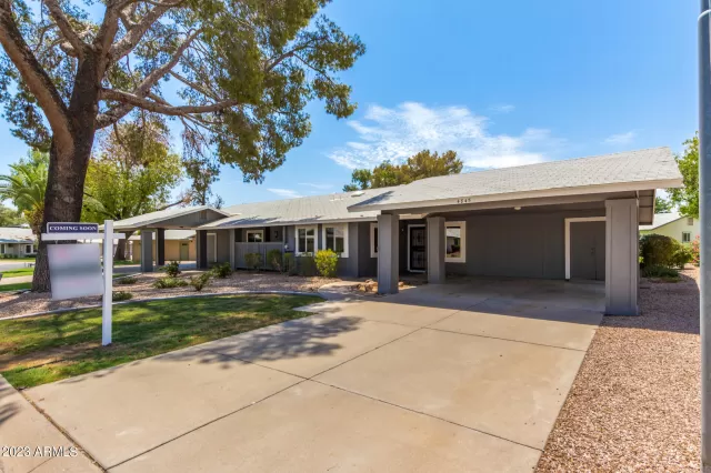 MLS: 6582244 Condo For Sale