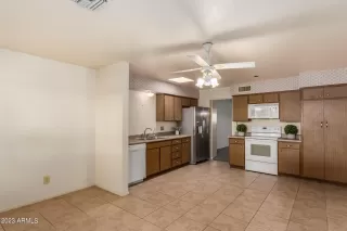 Photo #4: 6582244 Listing 