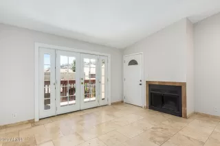 Photo #2: 6582306 Listing