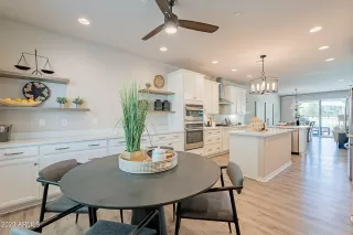 Photo #2: 6582533 Listing 