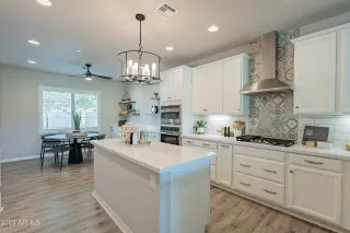 Photo #4: 6582533 Listing 