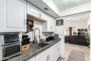 Photo #4: 6582541 Listing 