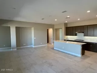 Photo #4: 6582622 Listing 