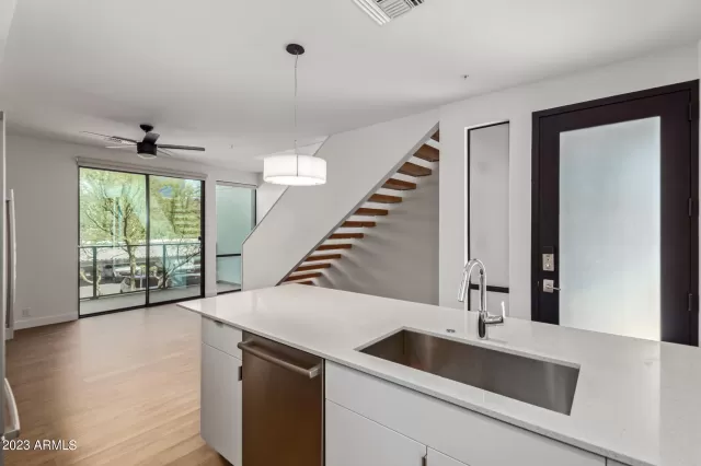 MLS: 6582798 Condo For Sale