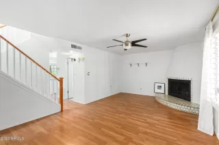 Photo #6: 6582829 Listing 