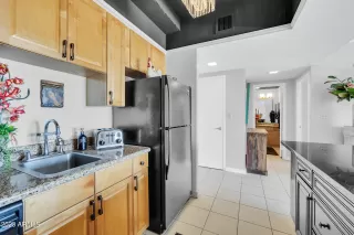 Photo #5: 6583022 Listing