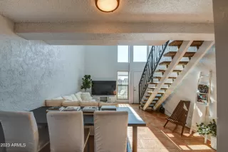 Photo #2: 6583042 Listing 
