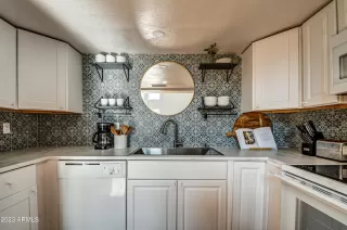 Photo #5: 6583042 Listing 