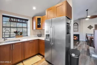 Photo #4: 6583059 Listing