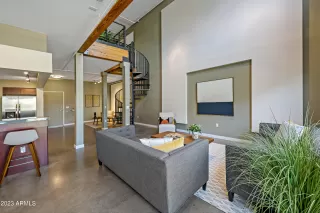 Photo #6: 6583101 Listing