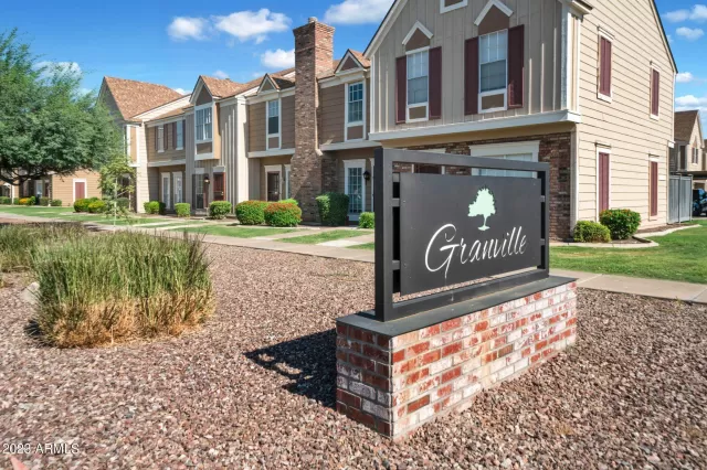 MLS: 6583219 Condo For Sale