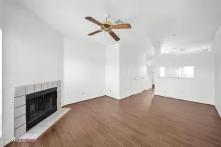 Photo #4: 6583219 Listing