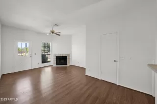 Photo #5: 6583219 Listing