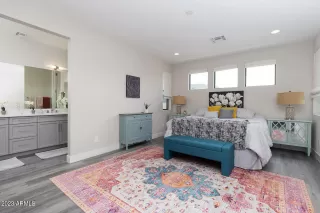 Photo #5: 6583268 Listing