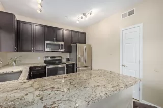 Photo #2: 6583280 Listing 