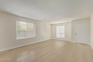 Photo #3: 6583286 Listing