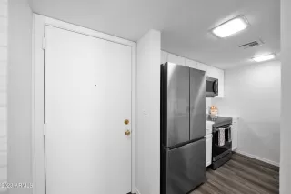 Photo #3: 6583413 Listing