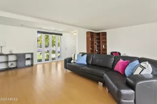 Photo #5: 6583425 Listing