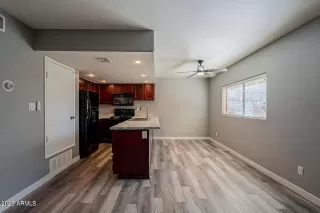 Photo #3: 6583541 Listing