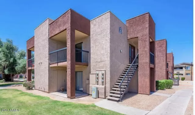 MLS: 6583762 Condo For Sale