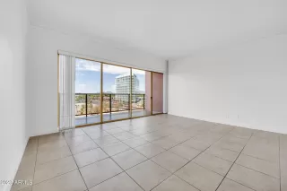 Photo #2: 6583957 Listing