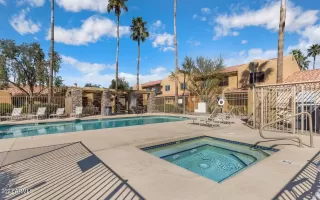 Photo #3: 6583959 Listing