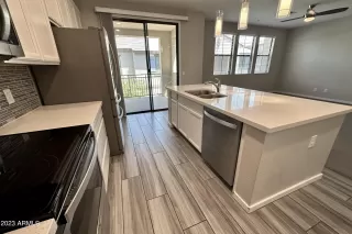 Photo #5: 6584099 Listing 