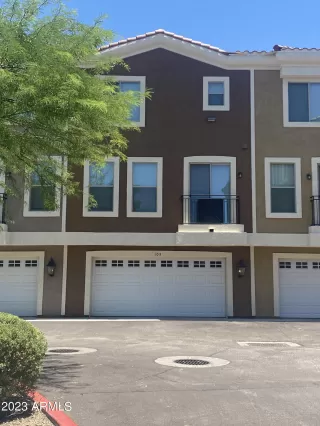 Photo #3: 6584584 Listing