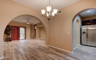 Photo #6: 6584634 Listing