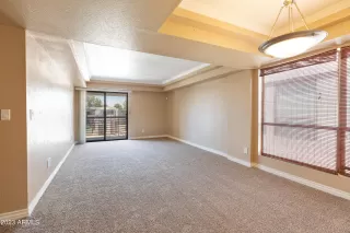 Photo #2: 6584910 Listing 