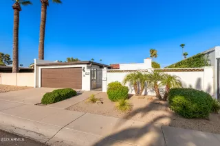 Photo #5: 6584944 Listing