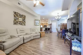Photo #3: 6584969 Listing