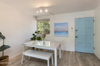 Photo #4: 6585003 Listing