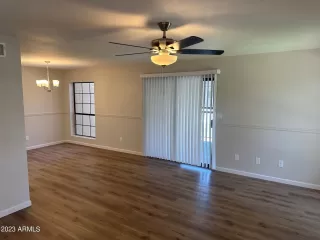 Photo #4: 6585035 Listing